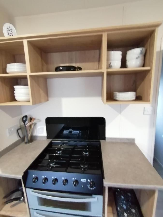 69R Seawick 2 Bedroom Caravan . New For 2022 Saint Osyth 외부 사진